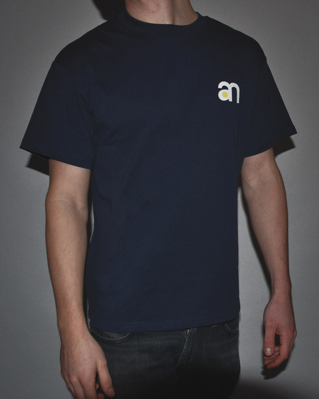 Navy Tee (T-skjorte)